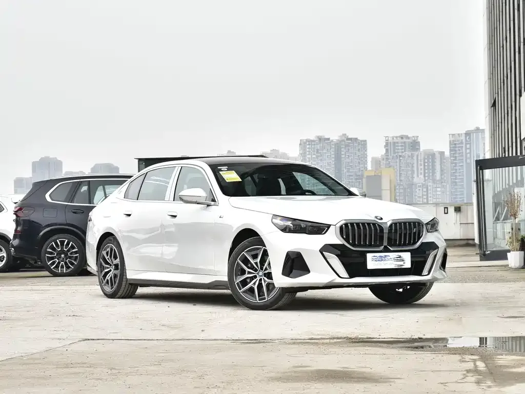 BMW i5 2025 из CN, фото 7