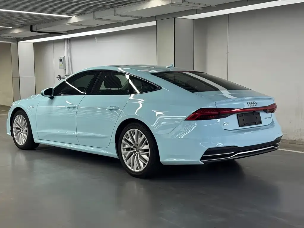 Audi A7 2021 из CN, фото 6