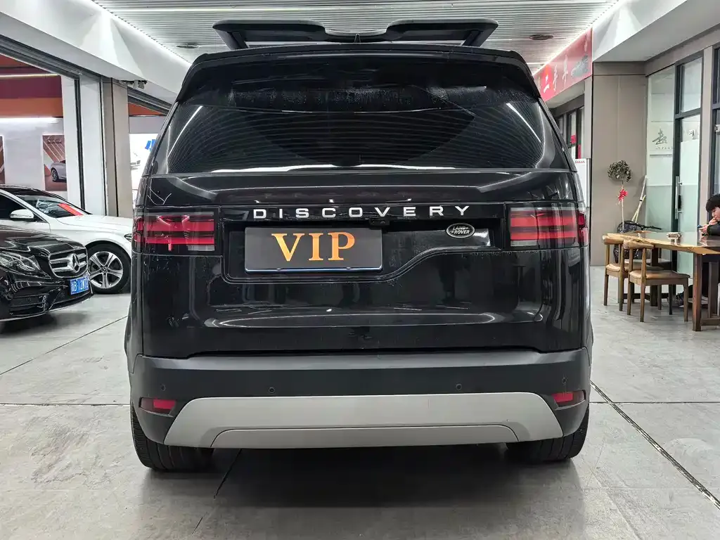 Land Rover Discovery 2024 из CN, фото 7