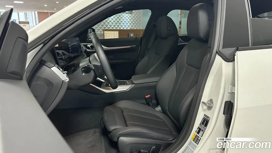BMW i4 2025 из KR, фото 9