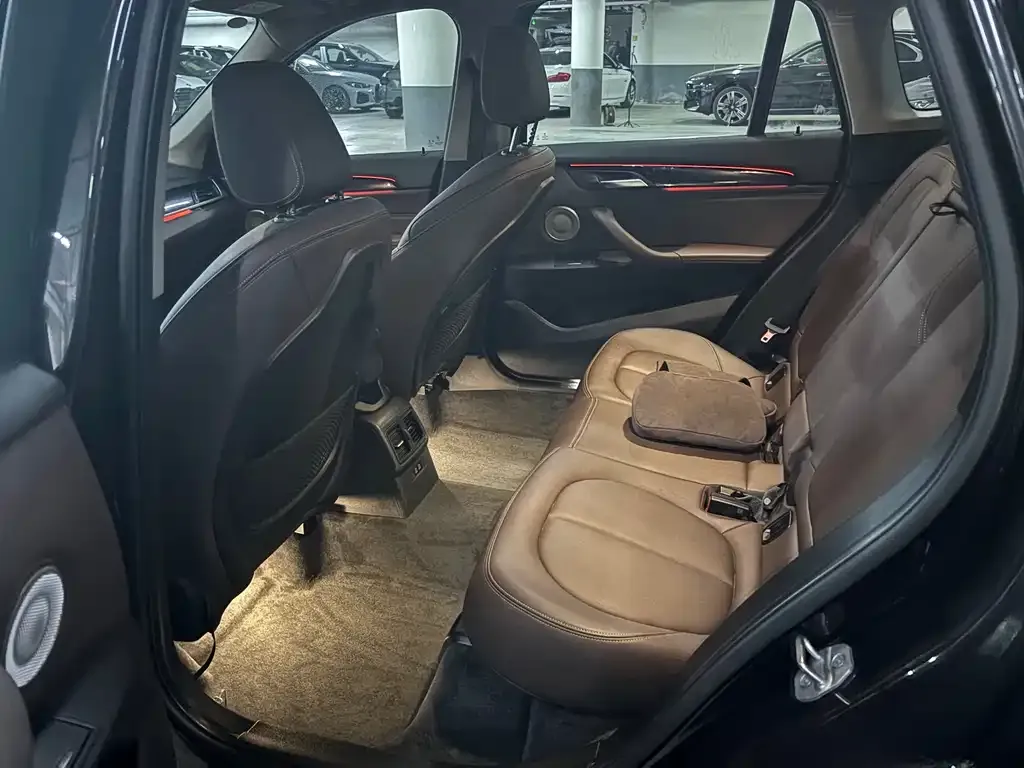 BMW X1 2023 из CN, фото 9