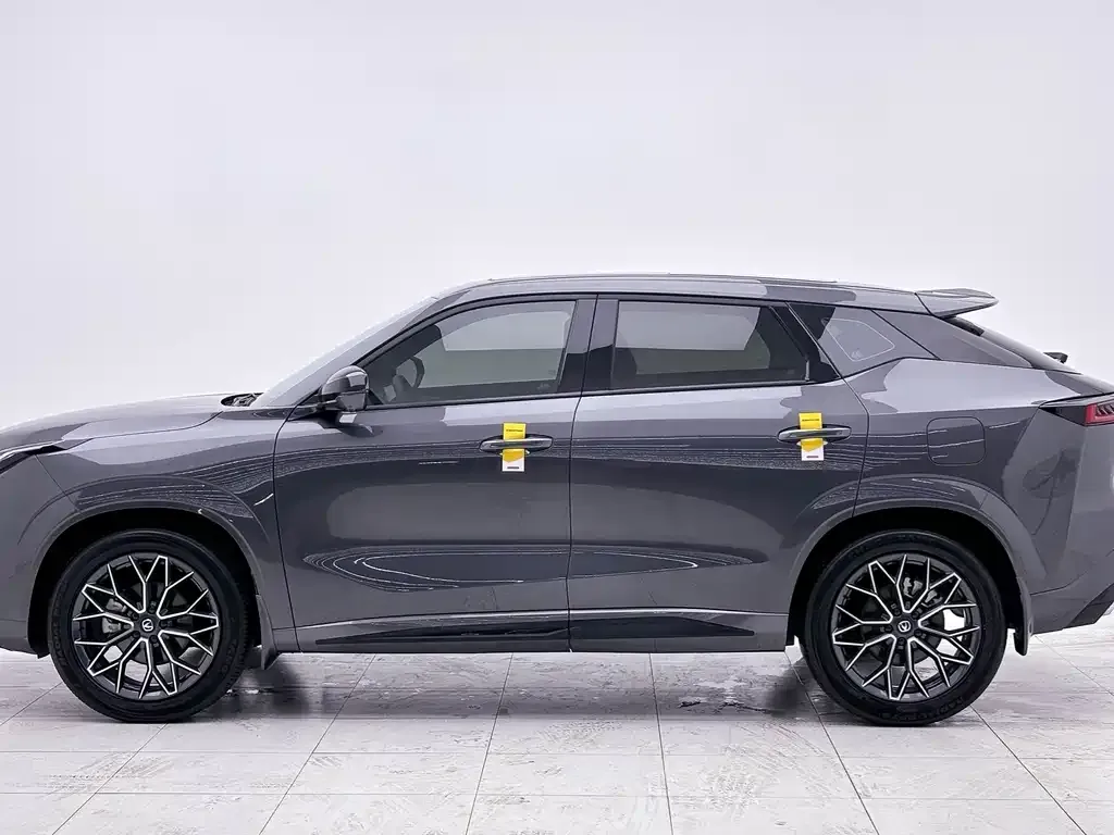 Changan UNI-Z 2025 из CN, фото 6