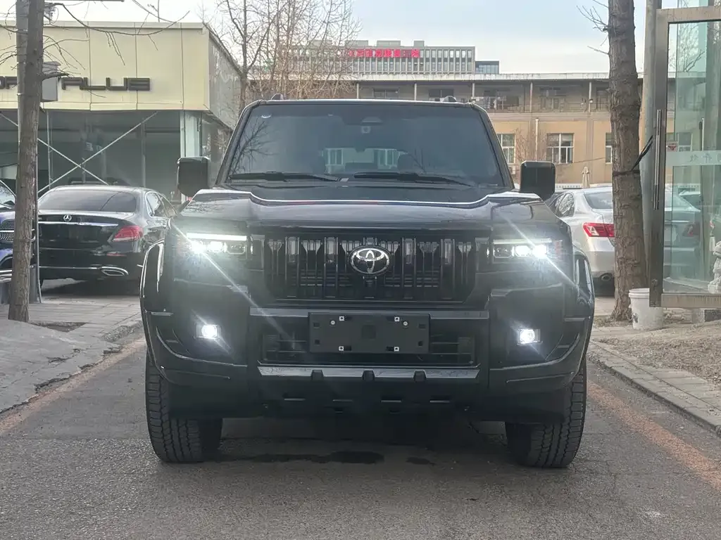 Toyota Prado 2025 из CN, фото 4