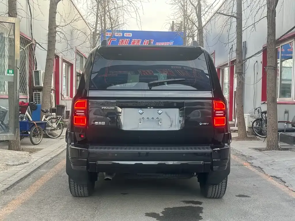 Toyota Prado 2025 из CN, фото 5