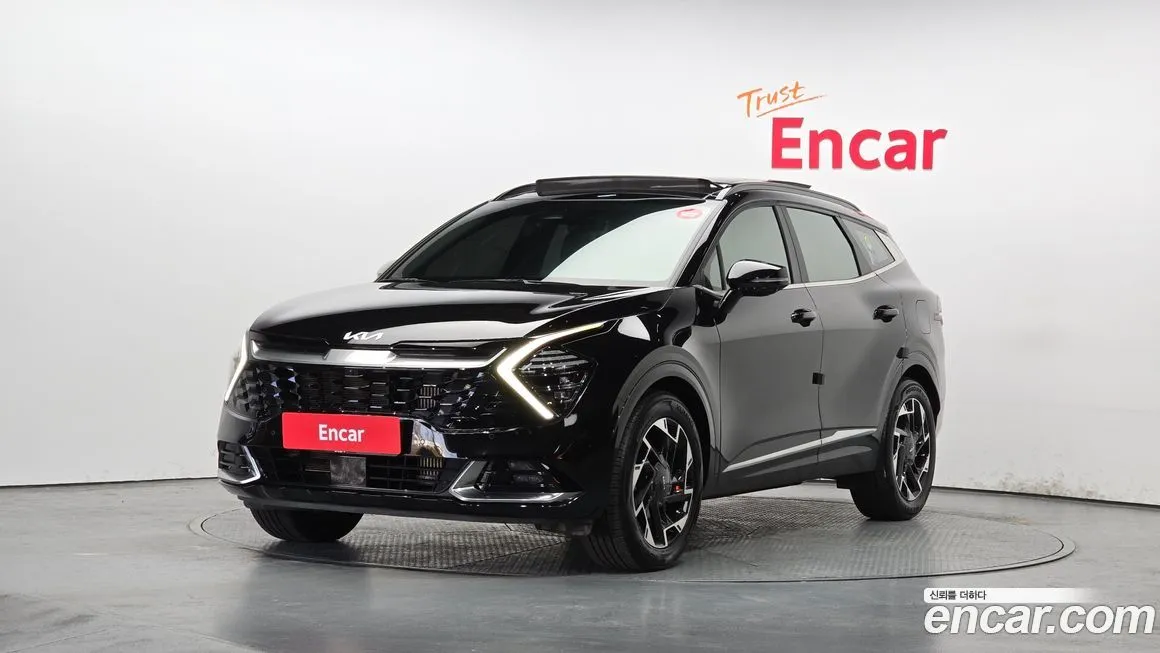 Kia Sportage — фото 1