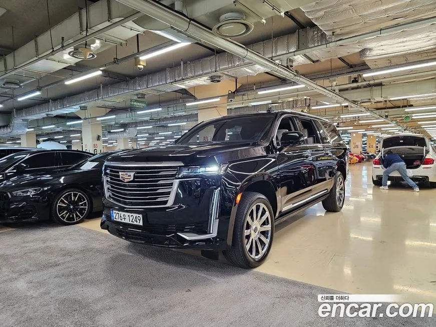 Cadillac Escalade 2023 из KR, фото 8