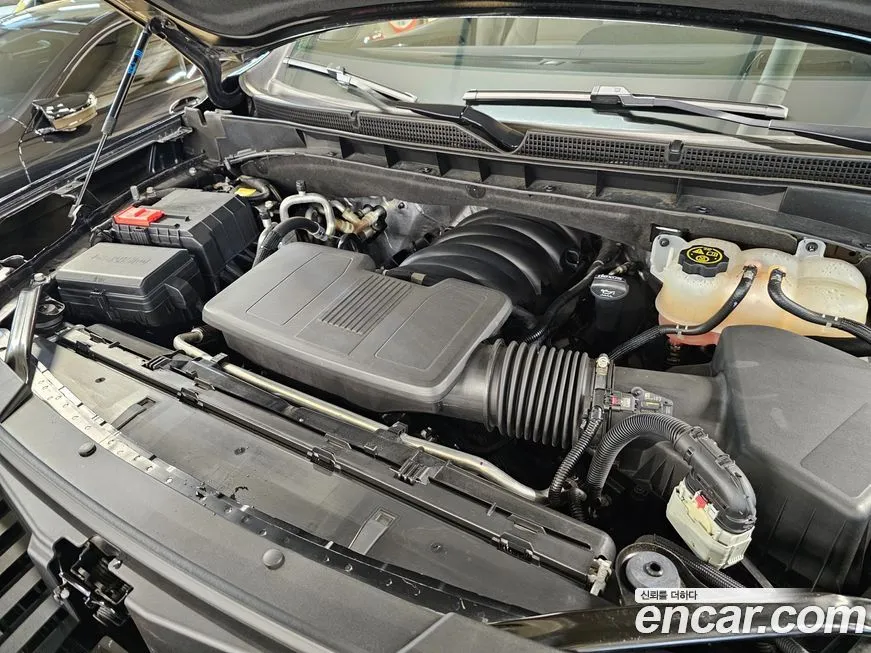 Cadillac Escalade 2023 из KR, фото 10