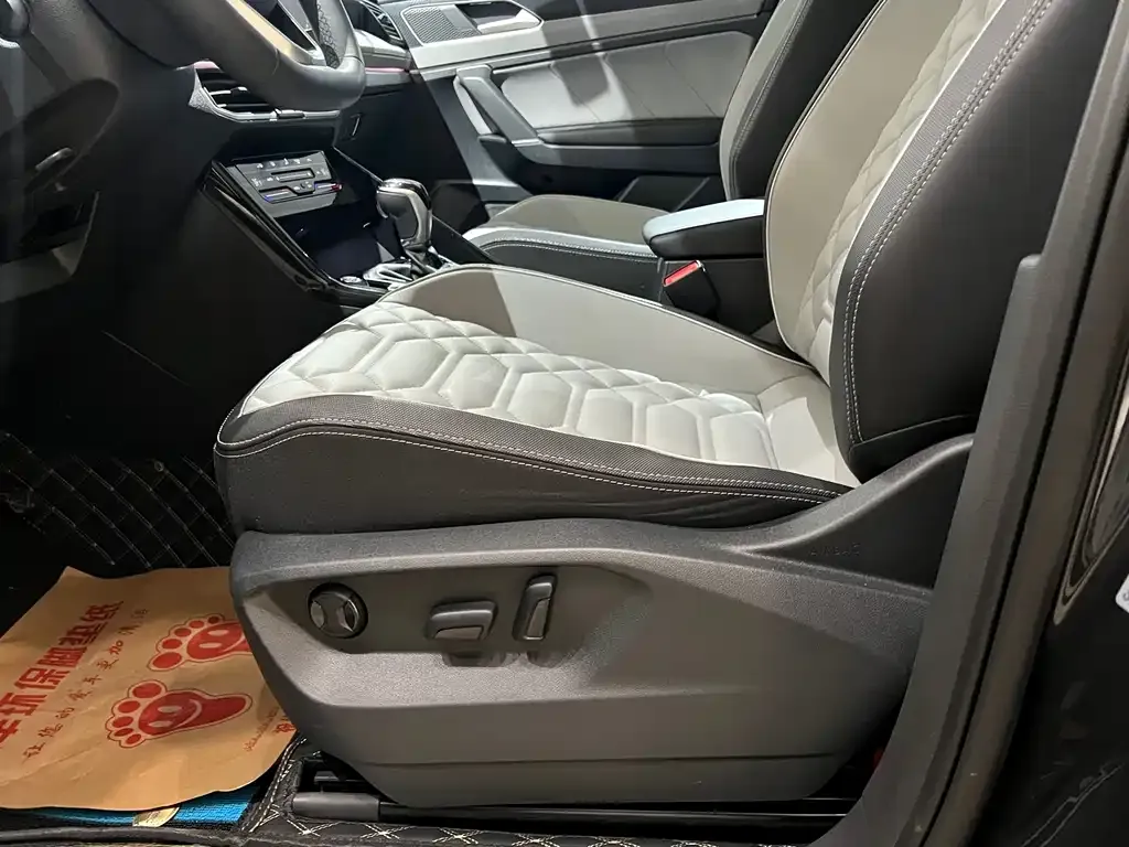 Volkswagen Tayron 2023 из CN, фото 5
