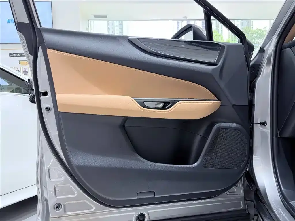 Lexus NX 2026 из CN, фото 5