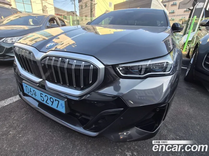 BMW i5 — фото 3