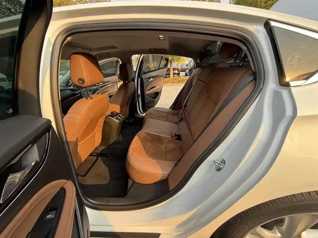Buick Regal 2022 из CN, фото 8
