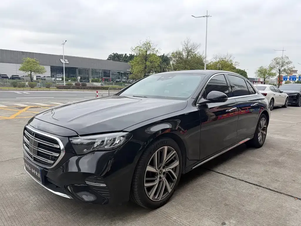 Mercedes-Benz E-Class 2024 из CN, фото 1