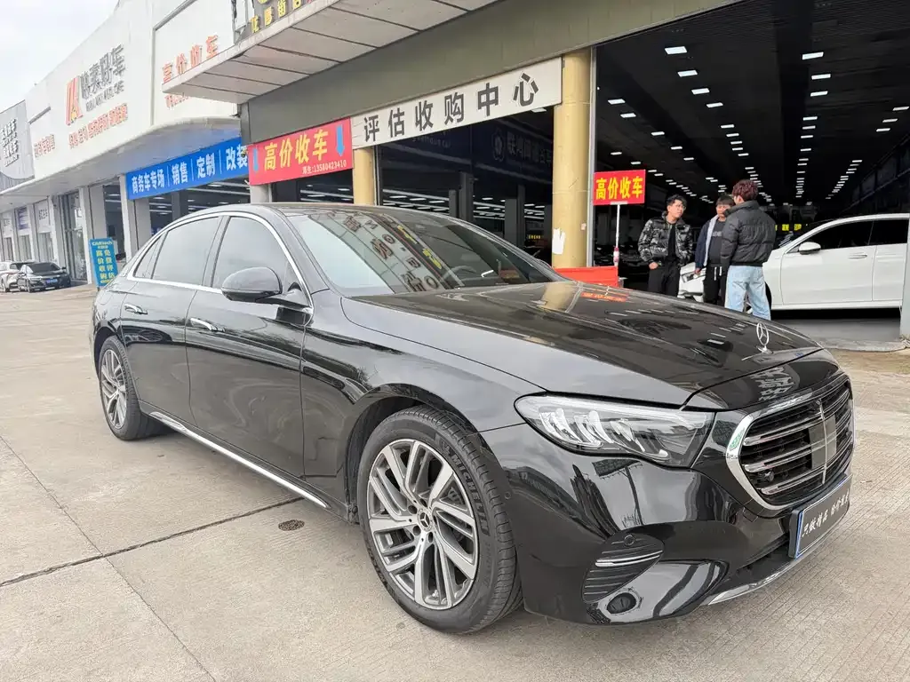 Mercedes-Benz E-Class 2024 из CN, фото 2