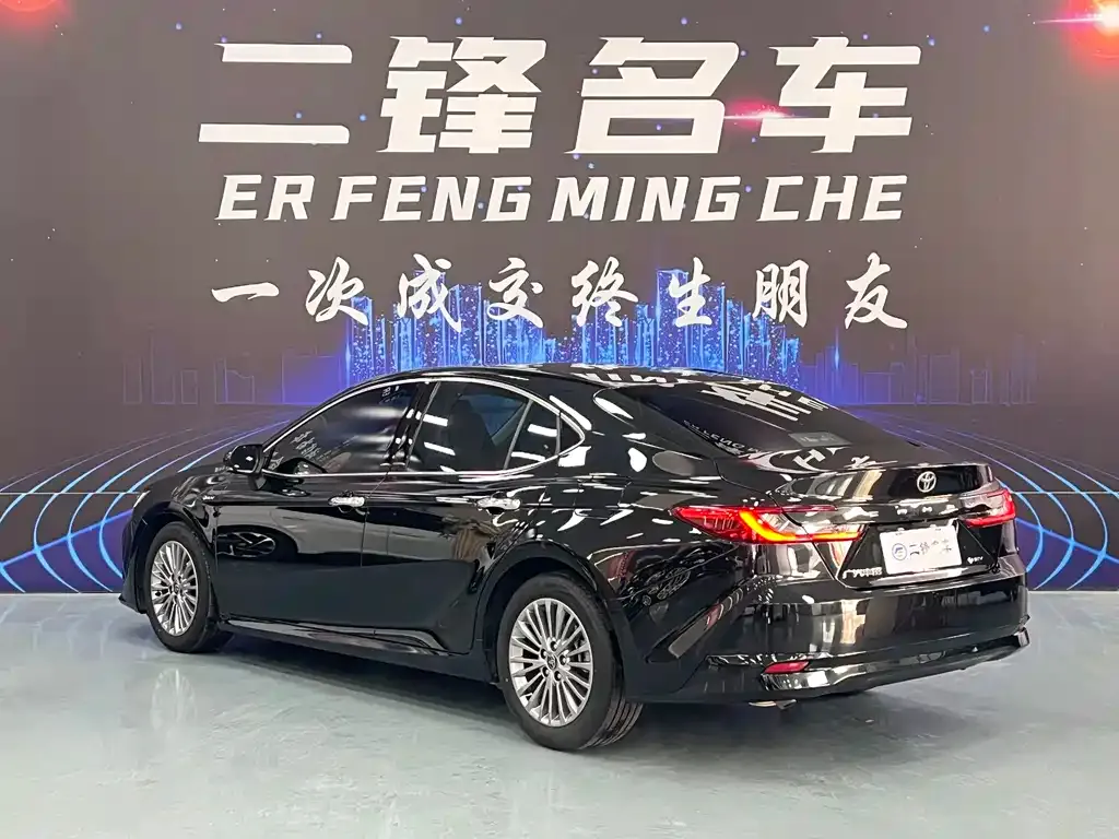 Toyota Camry 2025 из CN, фото 9