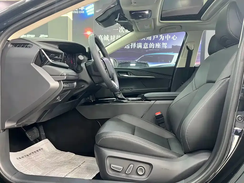 Toyota Camry 2025 из CN, фото 3