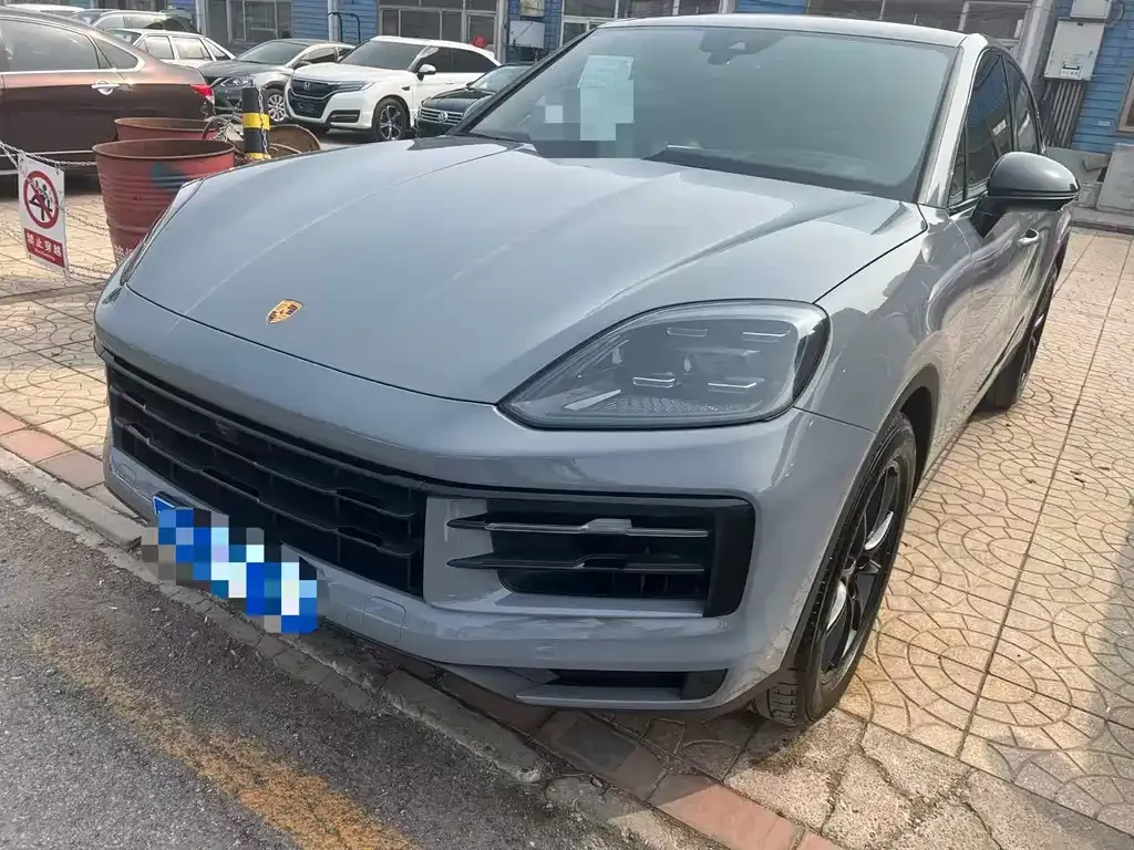 Porsche Cayenne 2023 из CN, фото 1