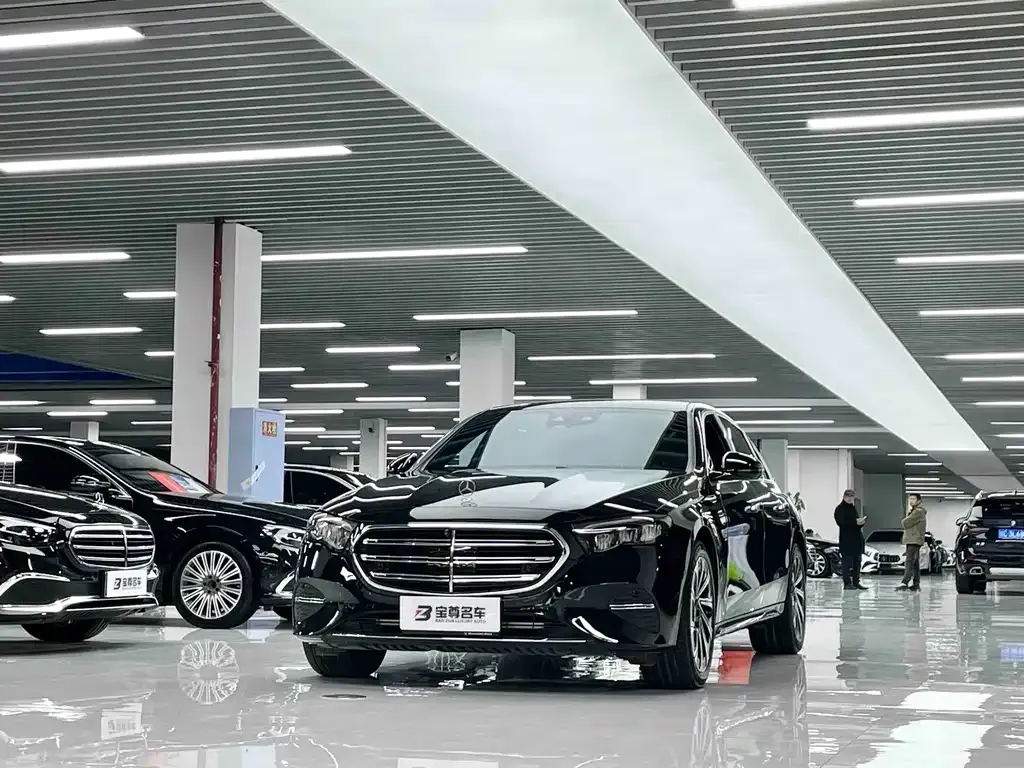 Mercedes-Benz E-Class 2025 из CN, фото 1
