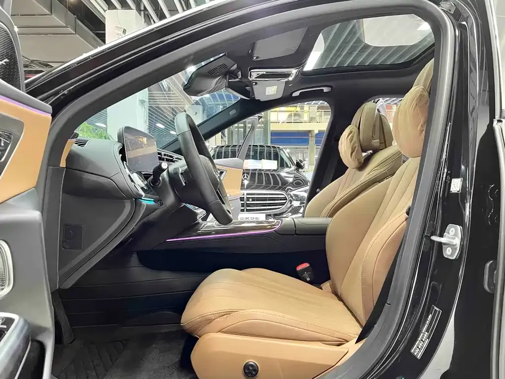 Mercedes-Benz E-Class 2025 из CN, фото 10