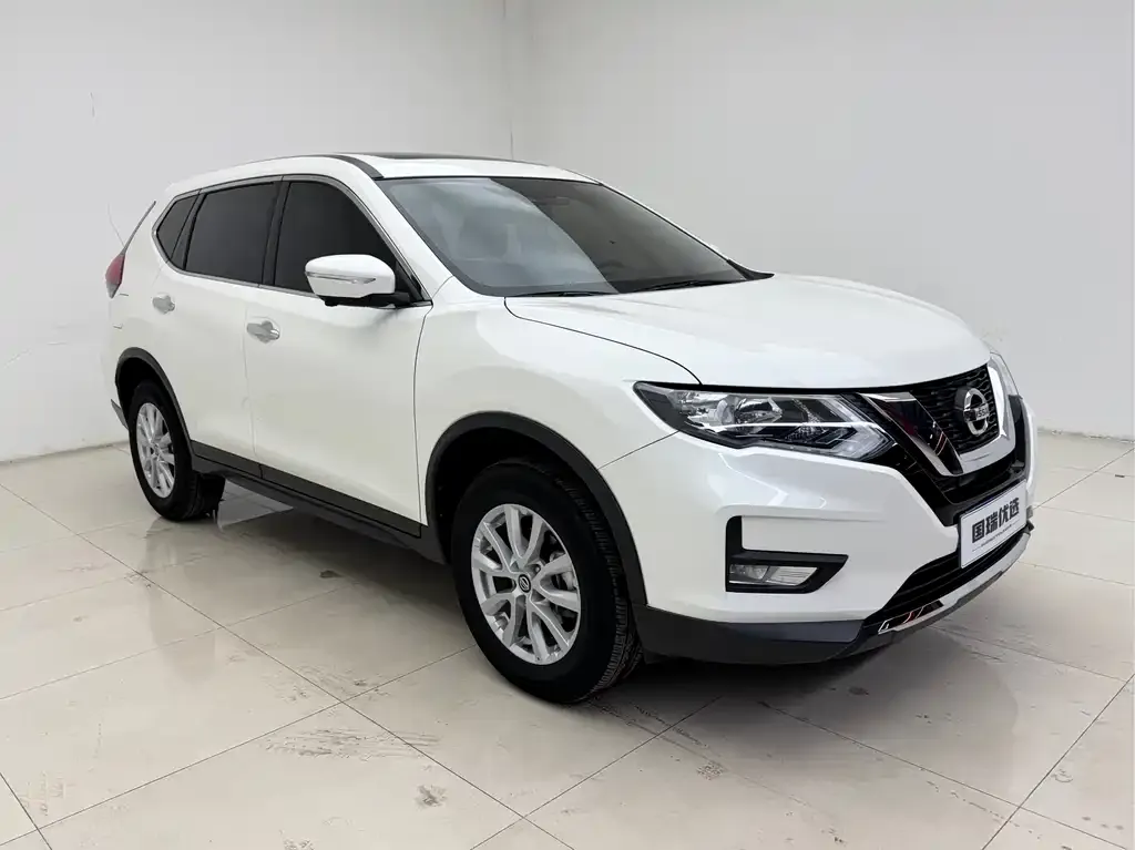 Nissan X-Trail — фото 5