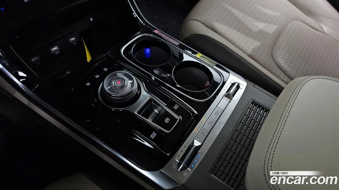 Kia Carnival — фото 3