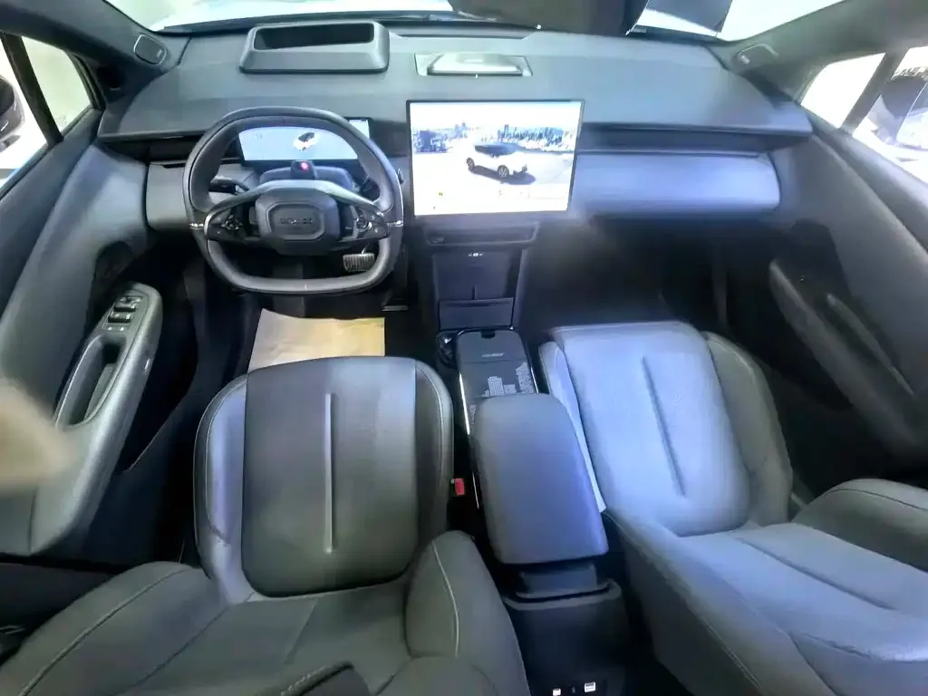 Lynk & Co Z20 2025 из CN, фото 6
