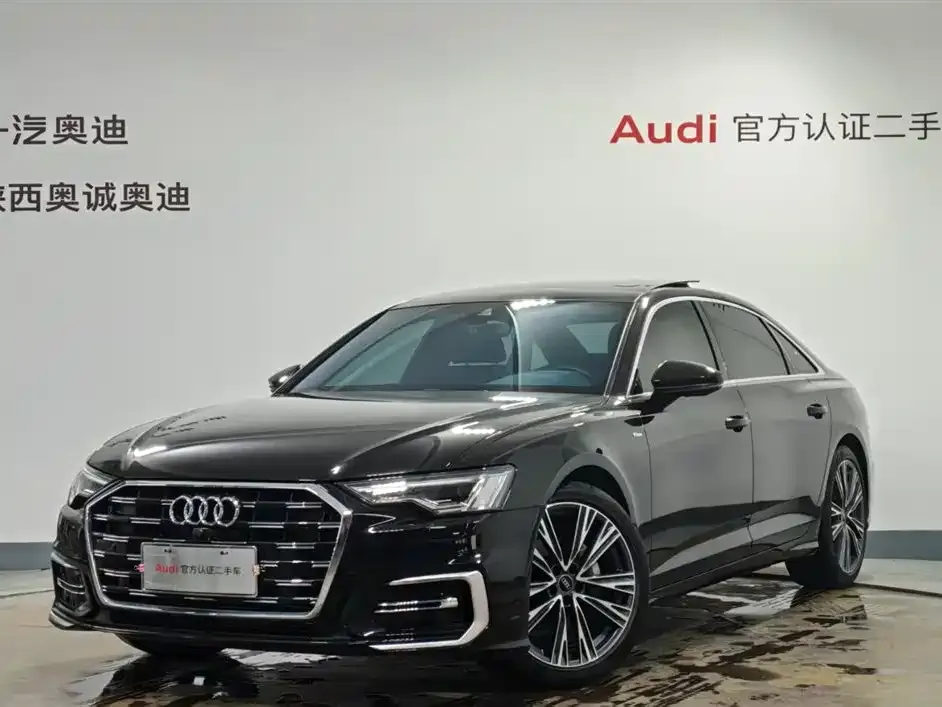 Audi A6L — фото 1