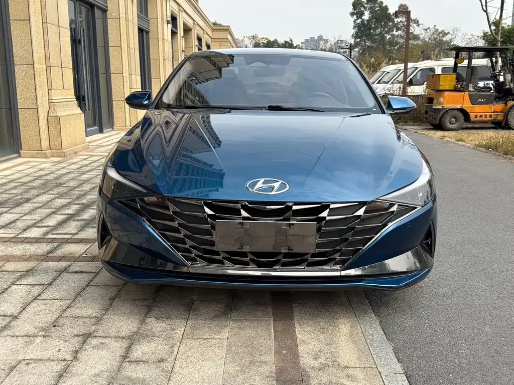 Hyundai Elantra 2022 из CN, фото 7