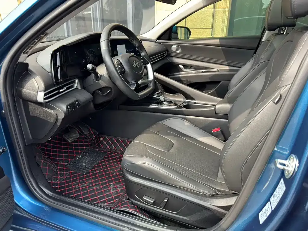 Hyundai Elantra 2022 из CN, фото 9