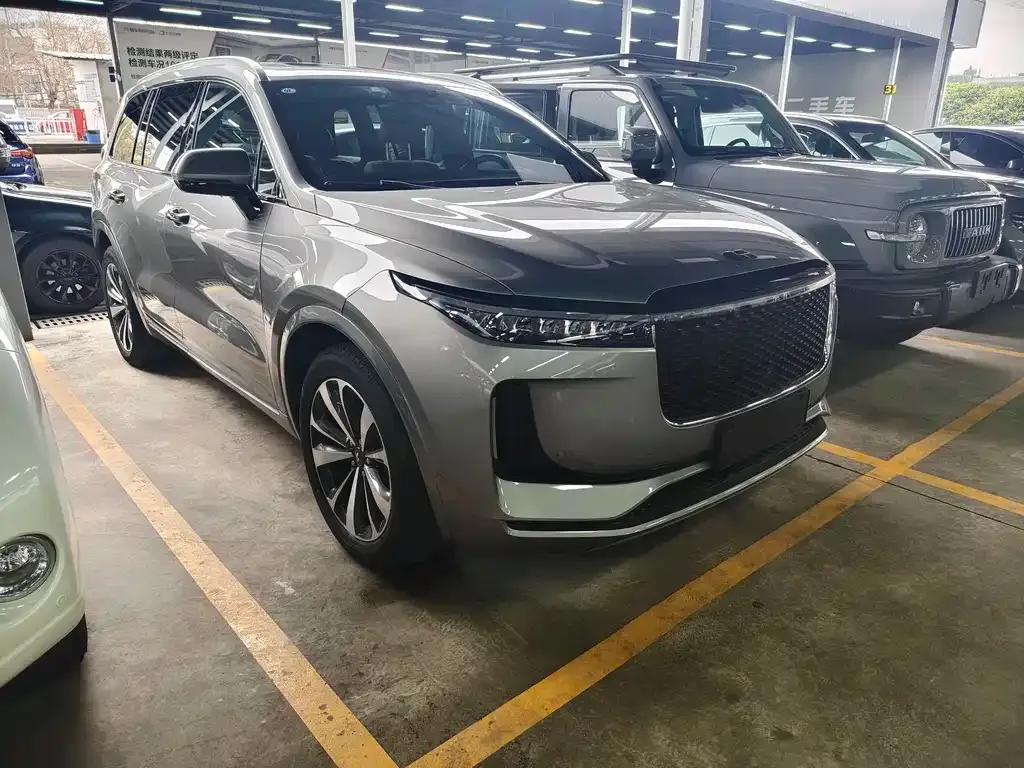 Li Auto Li ONE 2021 из CN, фото 3