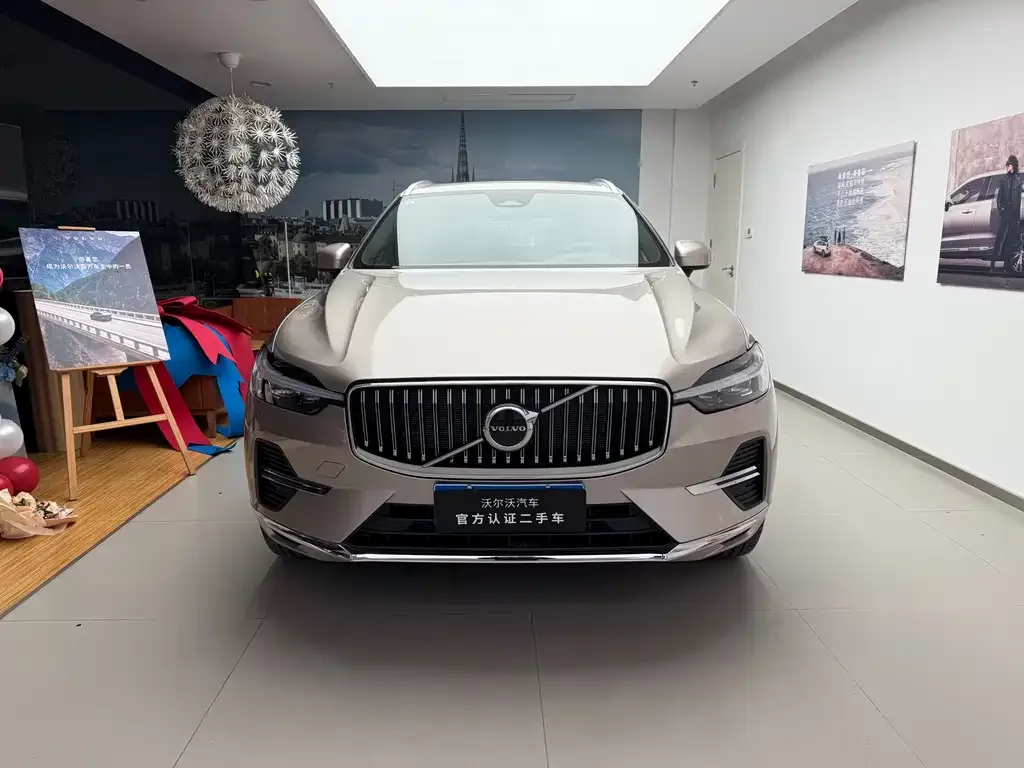 Volvo XC60 2025 из CN, фото 9
