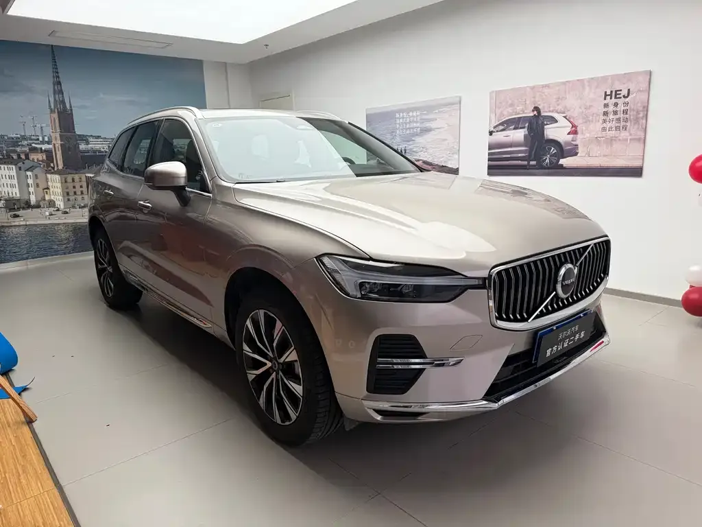 Volvo XC60 2025 из CN, фото 3