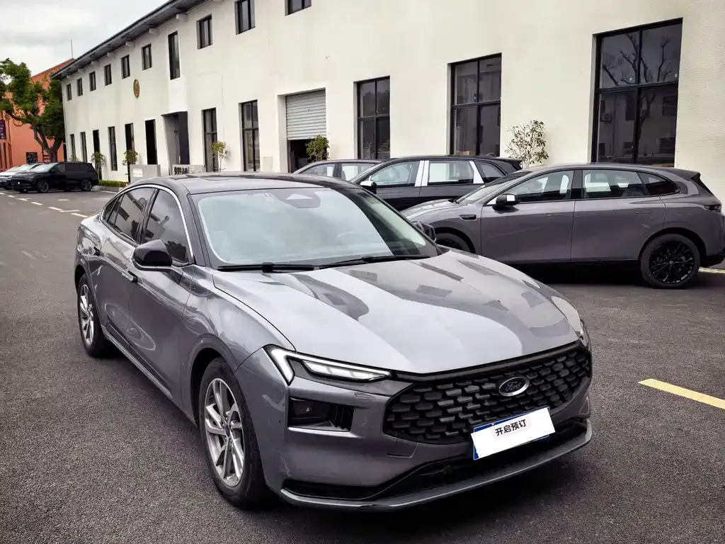 Ford Mondeo 2022 из CN, фото 3