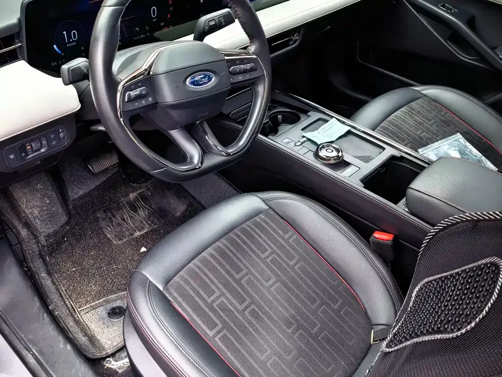 Ford Mondeo 2022 из CN, фото 4