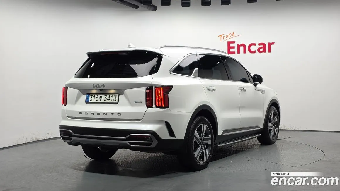 Kia Sorento — фото 8