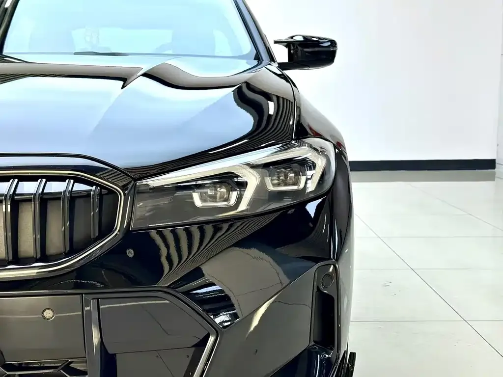 BMW 3 Series 2025 из CN, фото 6