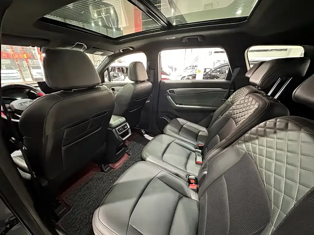 Geely Haoyue L 2025 из CN, фото 2