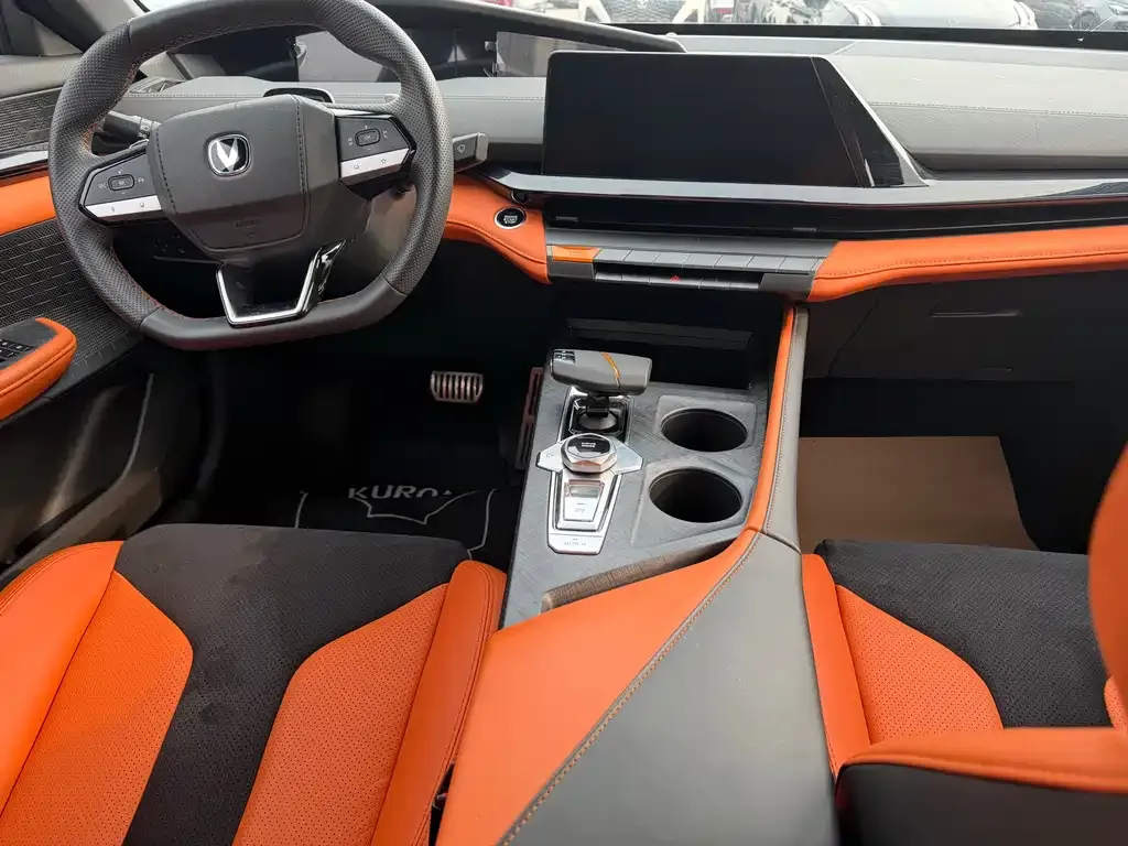 Changan UNI-V 2024 из CN, фото 8