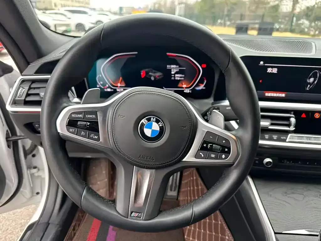 BMW 4 Series 2023 из CN, фото 8