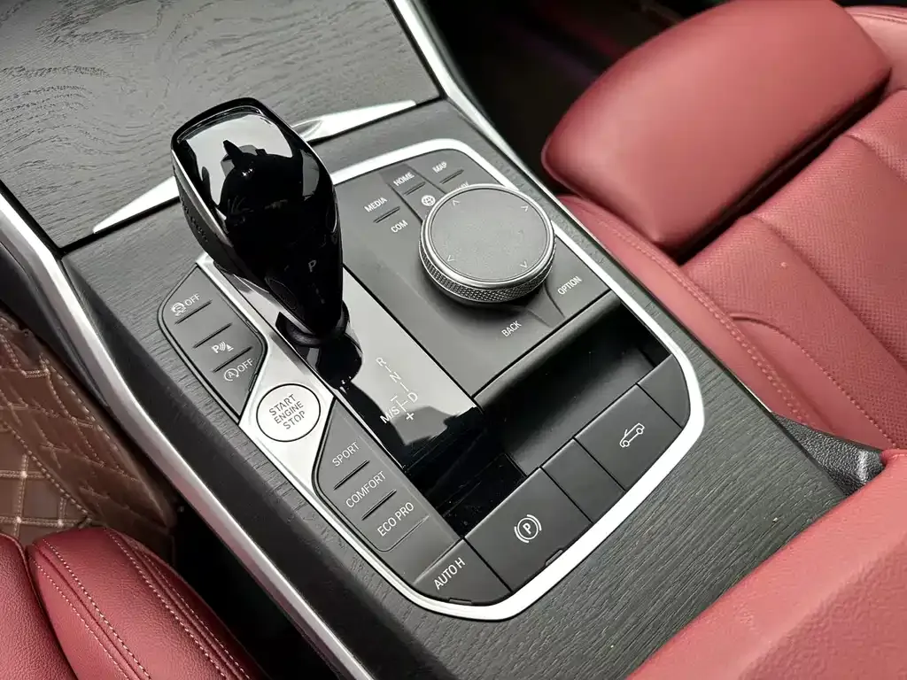 BMW 4 Series 2023 из CN, фото 9