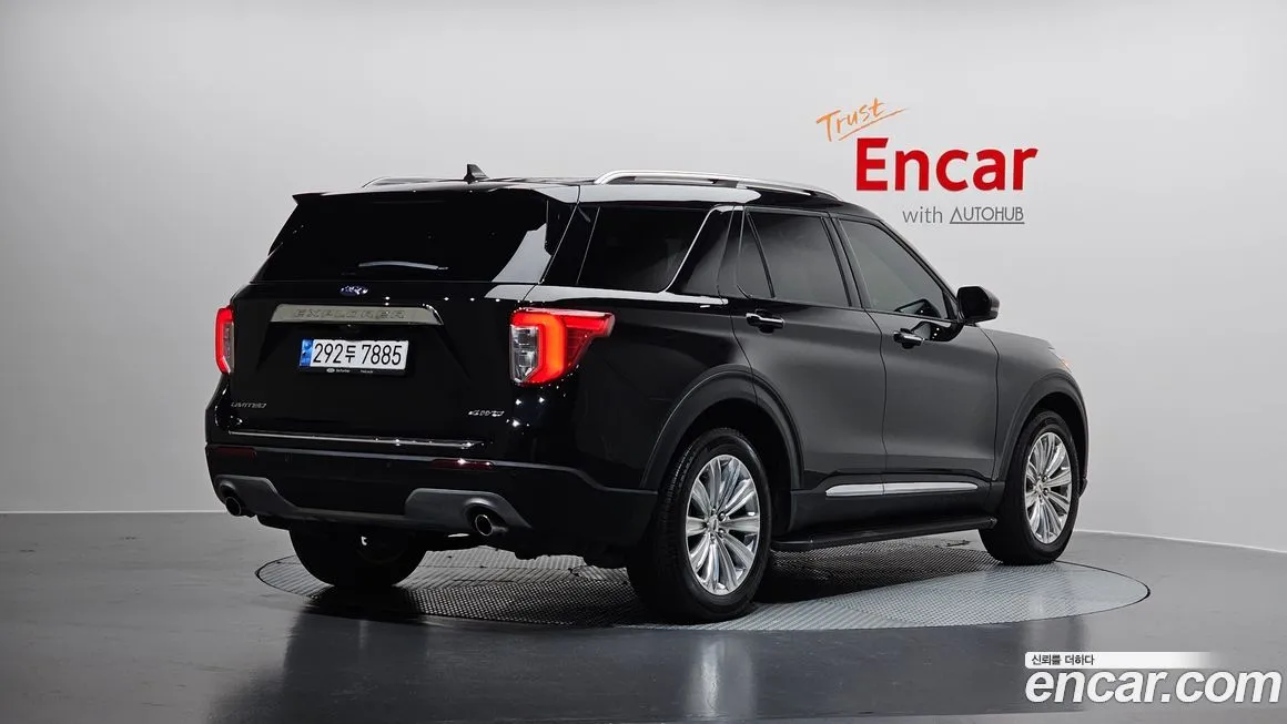 Ford Explorer 2023 из KR, фото 2