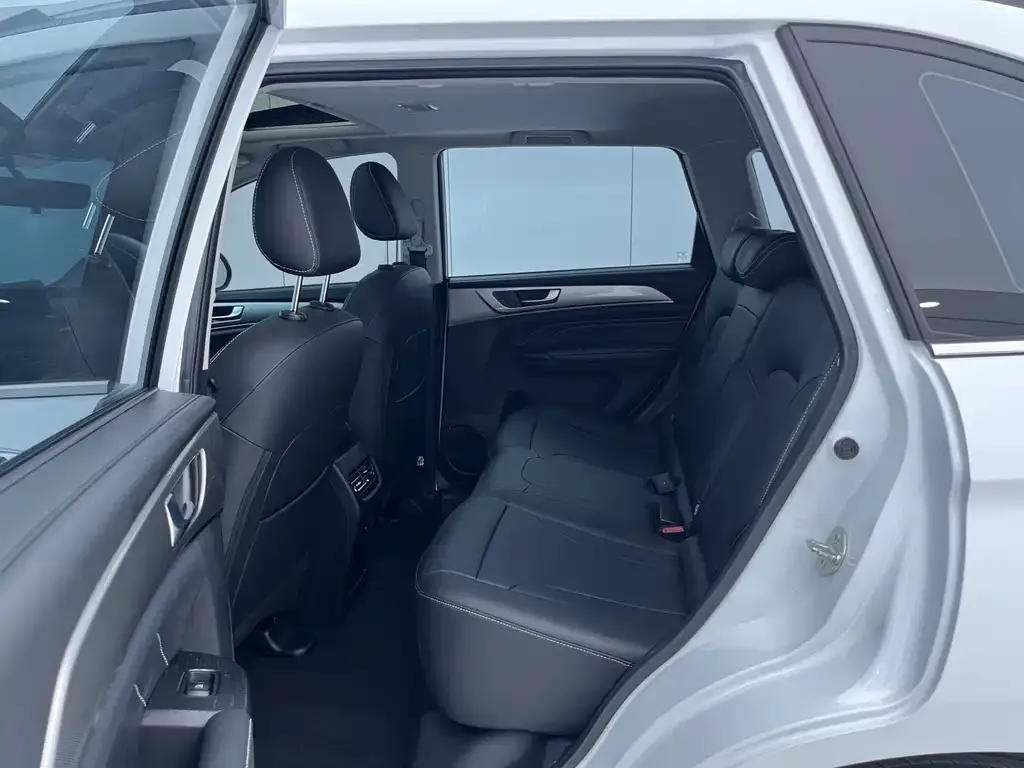 Haval M6 2021 из CN, фото 8