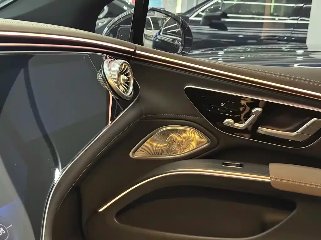 Mercedes-Benz EQS 2023 из CN, фото 6