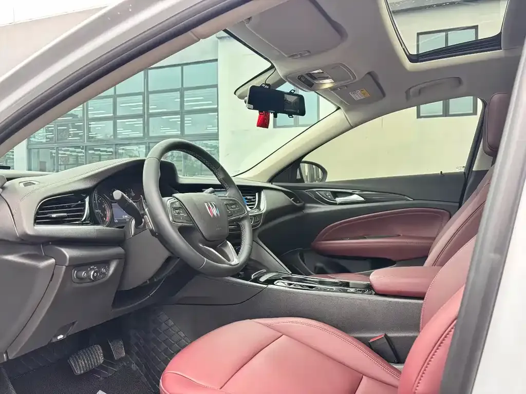 Buick Regal 2025 из CN, фото 2