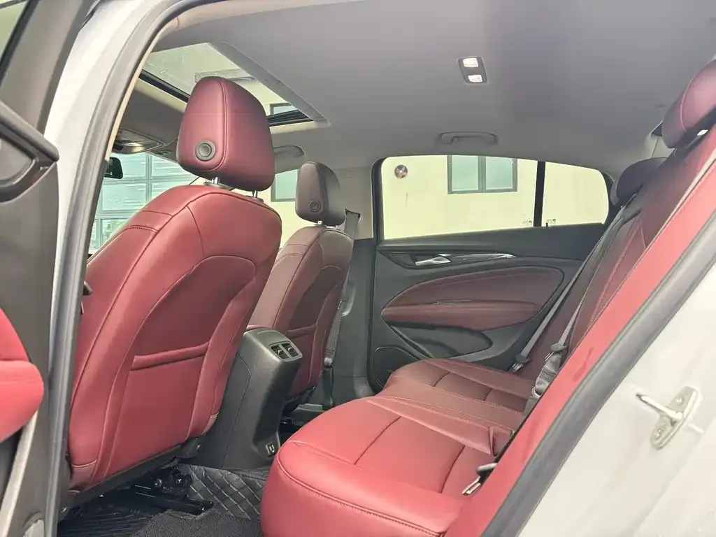 Buick Regal 2025 из CN, фото 8