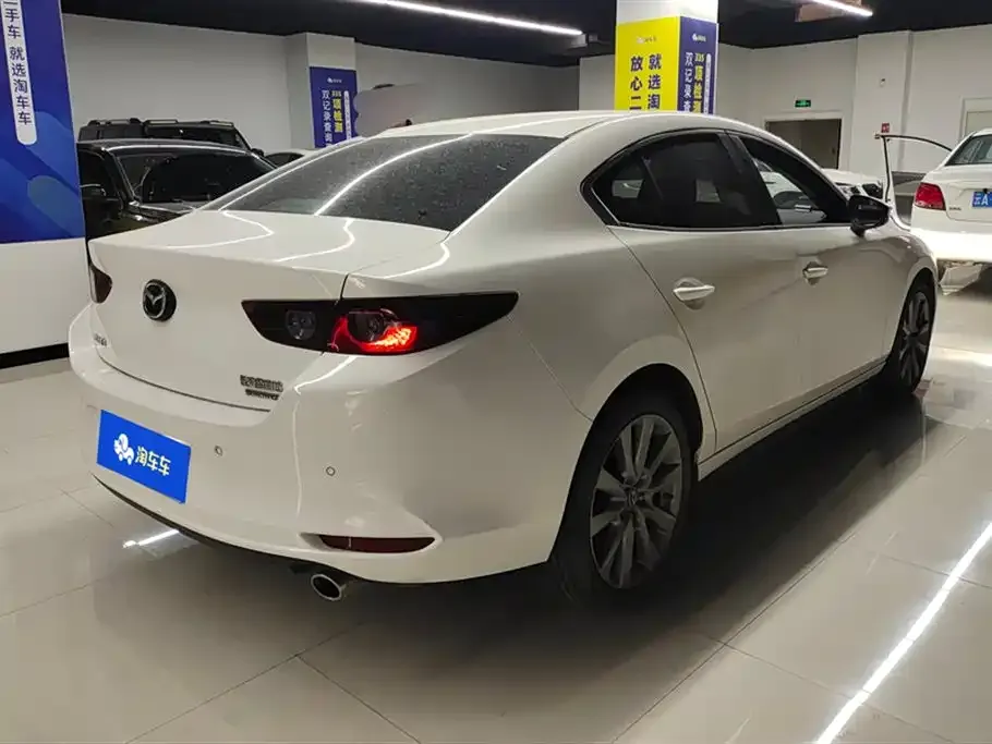 Mazda 3 Axela 2024 из CN, фото 9