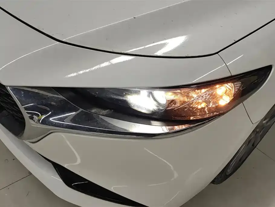 Mazda 3 Axela 2024 из CN, фото 8