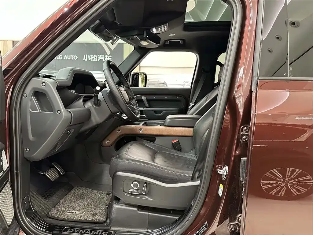 Land Rover Defender 2023 из CN, фото 4