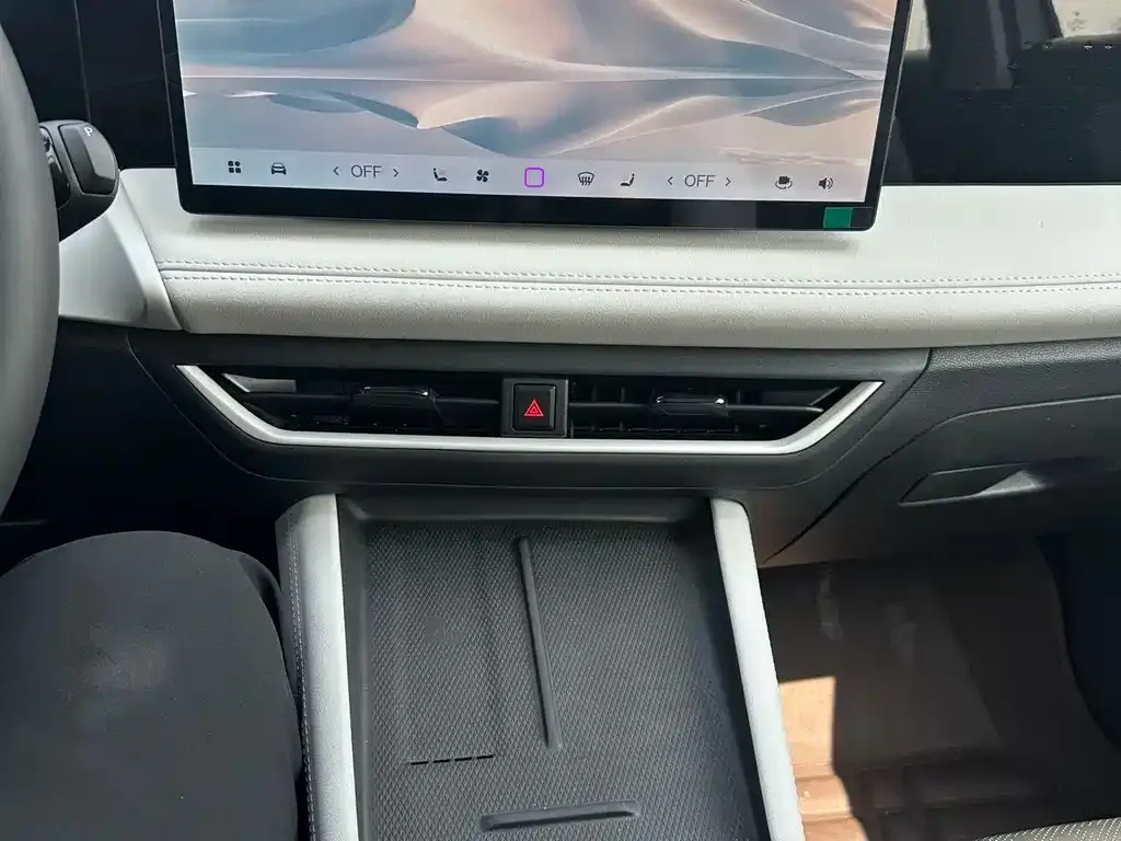 Jetta 捷达VS8 2025 из CN, фото 2