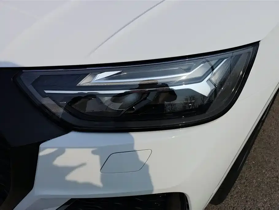 Audi Q5L 2022 из CN, фото 4
