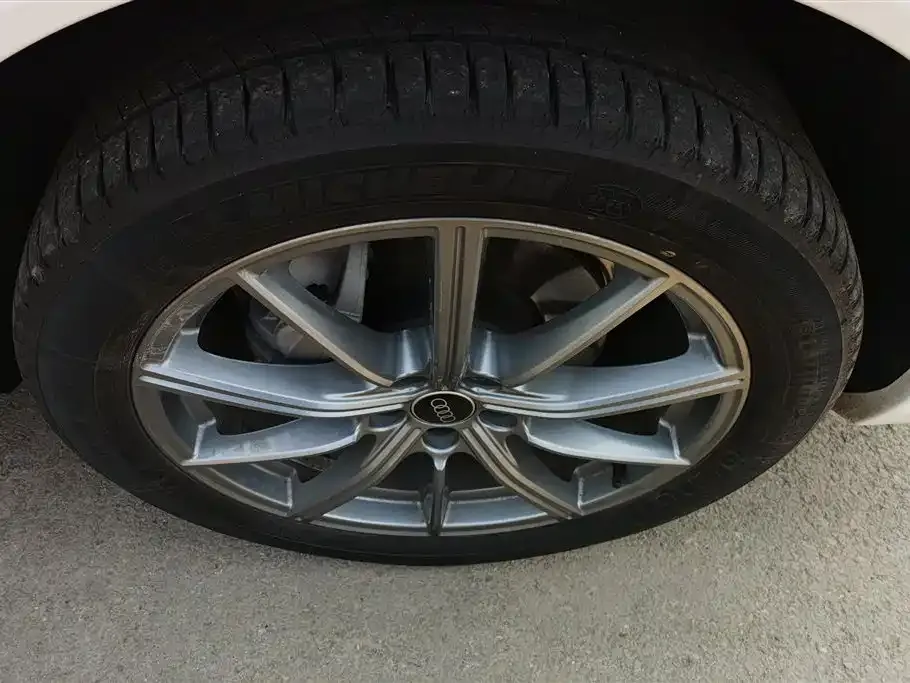 Audi Q5L 2022 из CN, фото 9
